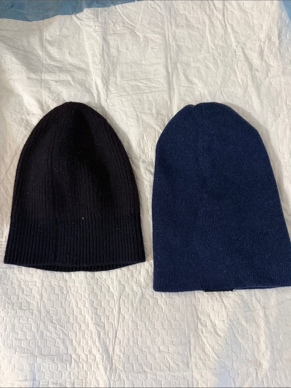Designer beanie bundle - Picture 2 of 9